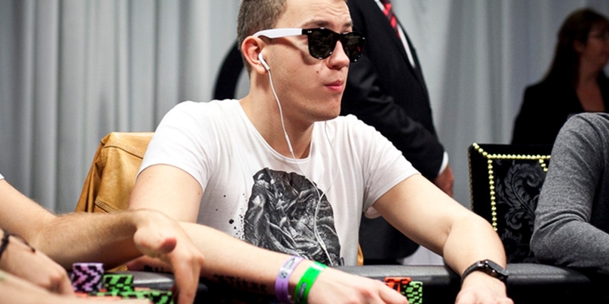 Роман Романовський повідомив про початок великого покерного марафону